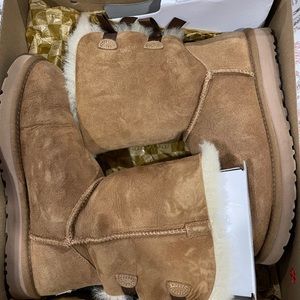 Ugg Bailey Bow boots
